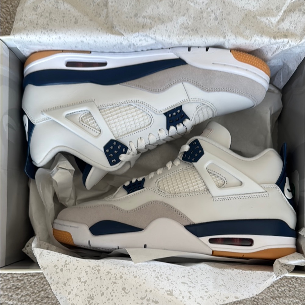 Nike Jordan 4 Retro SB Navy